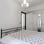 Guesthost - Spacious Coastal Flat In Aci Castello