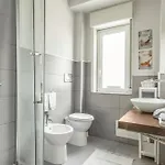 Appartamento Guesthost - Spacious Coastal Flat In Aci Castello